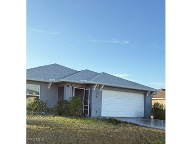 Cape Coral Lakes Area Home For Sale in Cape Coral Florida