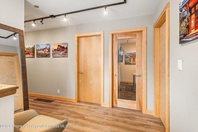 Own a rare standalone building in the heart of charming downtown - photo 14