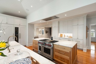 This spectacular home overlooking Colonial Lake was designed by - photo 28