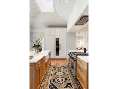 This spectacular home overlooking Colonial Lake was designed by - photo 30