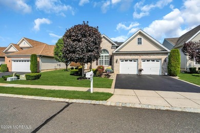 Welcome to 117 Kings Mill Rd! This beautiful, move-in-ready home - photo 3
