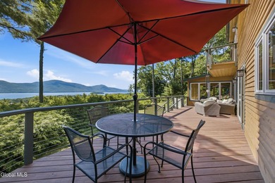 STUNNING LAKE VIEW + PRIME LOCATION. Beautifully renovated and - photo 5