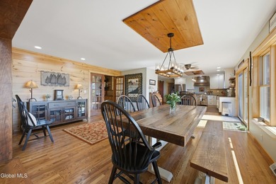 STUNNING LAKE VIEW + PRIME LOCATION. Beautifully renovated and - photo 10