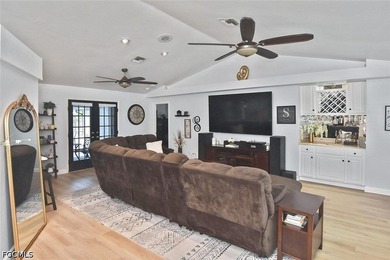 Welcome to your own private compound - a rare 2.5+ acre estate - photo 5