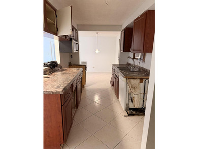 Attention all Investors or DYI Buyers. Single-family home with - photo 9