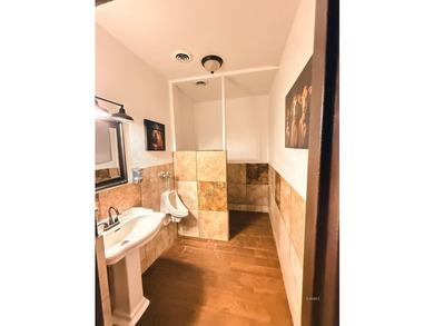 Position your business for success with this standout commercial - photo 12