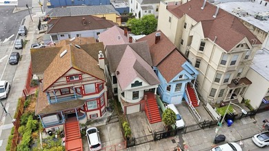 Tucked into a prime Oakland location just moments from Chinatown - photo 38
