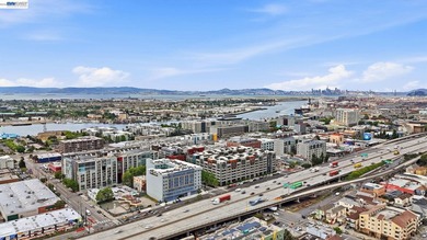 Tucked into a prime Oakland location just moments from Chinatown - photo 50