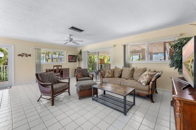 Welcome to an elevated island retreat in the heart of Duck Key - photo 4