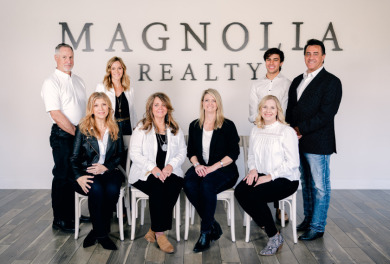 Magnolia Realty Granbury with in TX advertising on LakeHouse.com