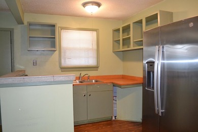 Welcome to Rivers Bend Condominiums, a hidden gem in the heart - photo 4