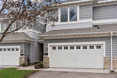 Lake Townhome/Townhouse For Sale in Woodbury, Minnesota