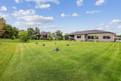 Saylorville Lake Home For Sale in Ankeny Iowa