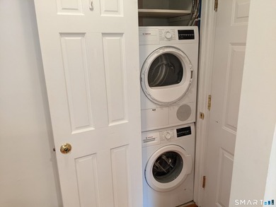 WELCOME TO RIVER VIEW TERRACE!!! MOVE RIGHT IN TO THIS - photo 12