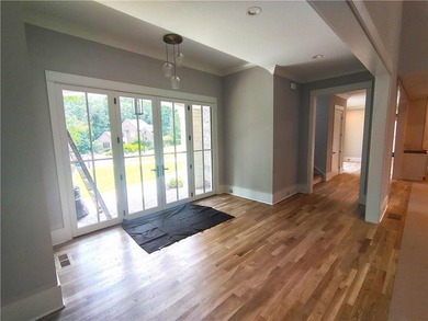BRAND NEW CONSTRUCTION. This Spectacular, Executive Basement - photo 12