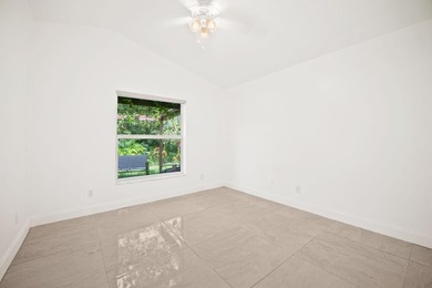 Beautifully updated 3-bedroom, 3-bath home located in the - photo 16
