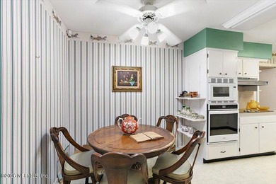 Steps from the St. Johns River and just one mile from The Bolles - photo 18
