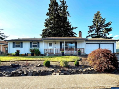 Swan Lake Home For Sale in Albany Oregon