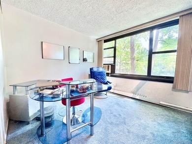 Feel like you are on vacation every day! Live the resort life at - photo 10