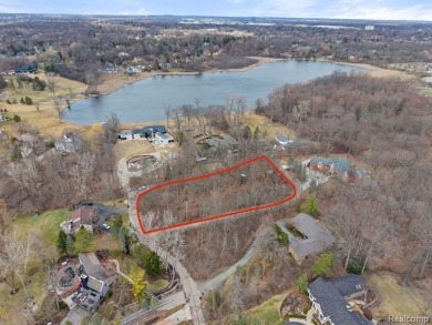 Lake Lot For Sale in Bloomfield Hills, Michigan