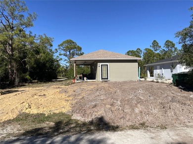 Under contract-accepting backup offers. Great opportunity! - photo 5
