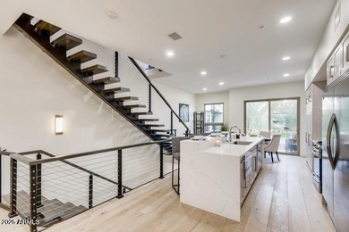 PRICED TO SELL!! This stunning 2,463 sqft contemporary townhouse - photo 1