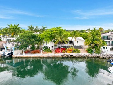 Experience the ultimate Florida Keys waterfront lifestyle in - photo 1