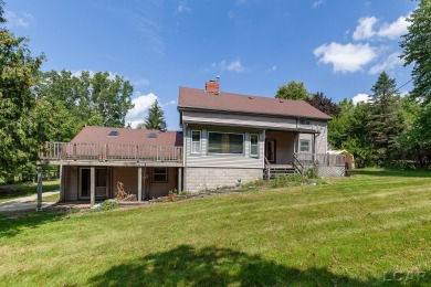 Round Lake - Lenawee County Home For Sale in Manitou Beach Michigan