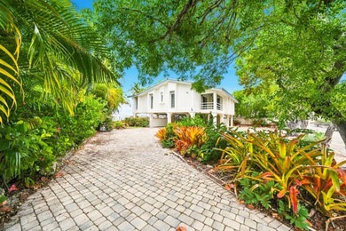 Experience the ultimate Florida Keys waterfront lifestyle in - photo 2