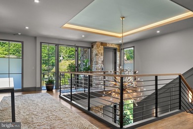 Modern Riverfront Estate with Unparalleled Indoor-Outdoor Living - photo 35