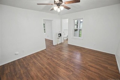 This freshly remodeled home is a great find, featuring 2 - photo 2