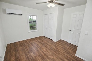 This freshly remodeled home is a great find, featuring 2 - photo 10