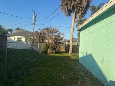 Cute cozy home in the heart of Indian River Estates! NO HOA - photo 9