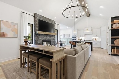 Located in the Clubhouse Cottages of Lakewood, this maintenance - photo 8