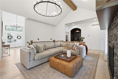 Located in the Clubhouse Cottages of Lakewood, this maintenance - photo 9