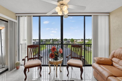 Lake Condo For Sale in Delray Beach, Florida