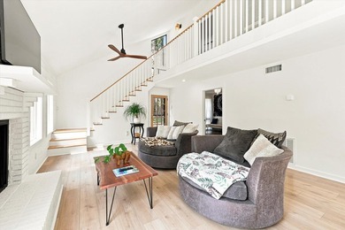 Welcome to this gorgeous 4-bedroom, 2-bath lakefront home - photo 13