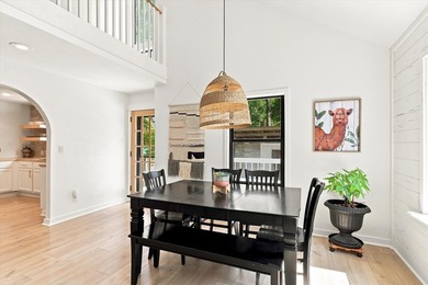 Welcome to this gorgeous 4-bedroom, 2-bath lakefront home - photo 16