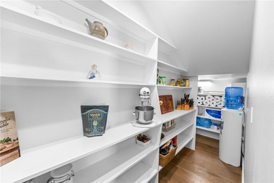 Located in one of Huntington Beach's most sought-after coastal - photo 21