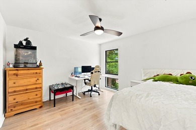 Welcome to this gorgeous 4-bedroom, 2-bath lakefront home - photo 39