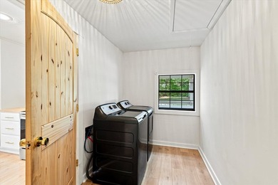 Welcome to this gorgeous 4-bedroom, 2-bath lakefront home - photo 44
