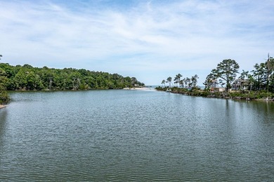 Welcome to your own peaceful retreat along the shores in - photo 3