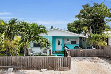 Positioned perfectly on a corner lot with ample outdoor space & - photo 3