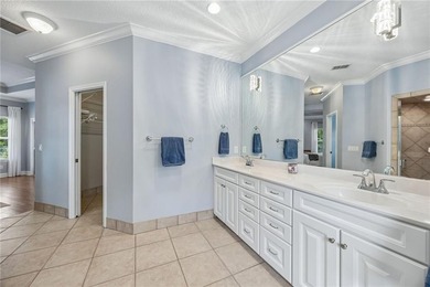 This thoughtfully designed home offers exceptional flexibility - photo 24