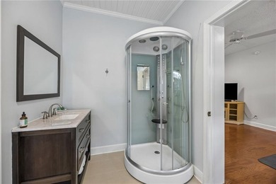 This thoughtfully designed home offers exceptional flexibility - photo 44