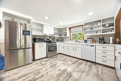 Imagine having the freedom to create your own secluded retreat - photo 9