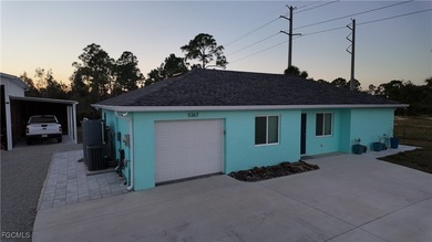 (private lake, pond, creek) Home For Sale in Punta Gorda Florida