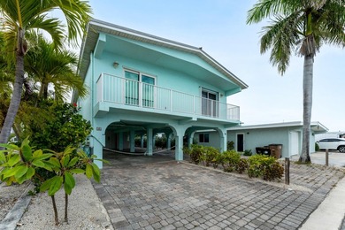 (private lake, pond, coastal) Home For Sale in Key Colony Beach Florida