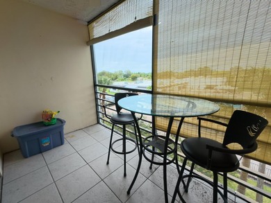 Really a Gem! wonderful one bed and one full bath, furnished or - photo 6
