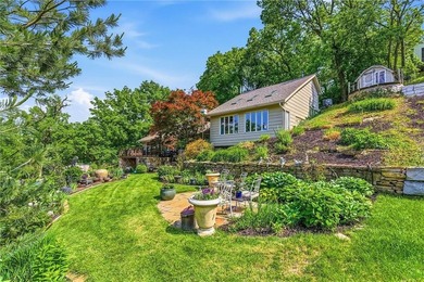 Welcome to 139 Lakeshore Drive South, a beautifully maintained - photo 2
